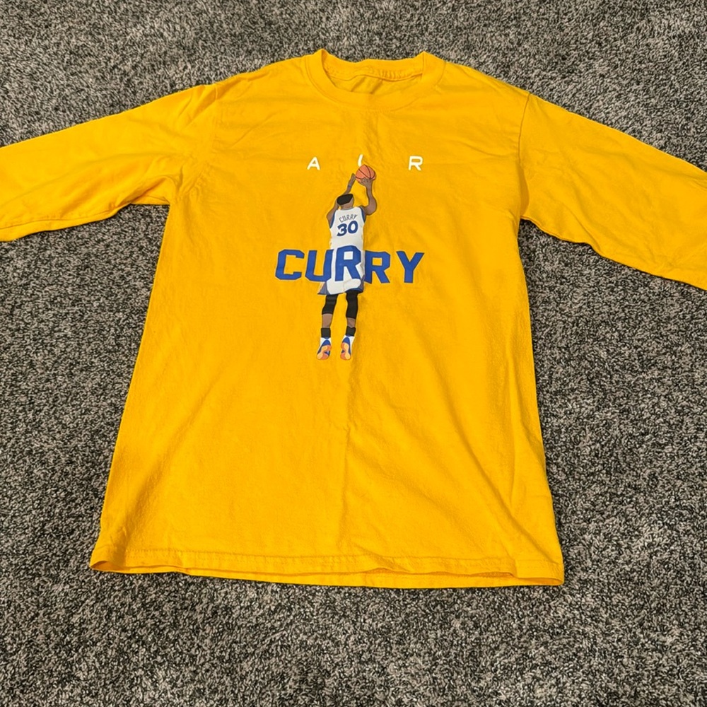 Men’s size S Air Curry long sleeve